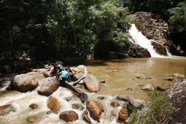 thac pang tieng 1 600x400 - Thác Păng Tiêng Đà Lạt