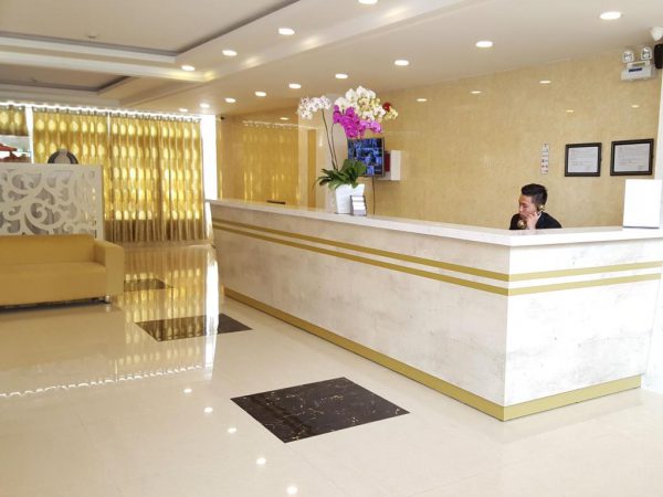 Quay le tan khach san Isana Da Lat 600x450 - Top 10 khách sạn 2 sao giá rẻ trung tâm Đà Lạt