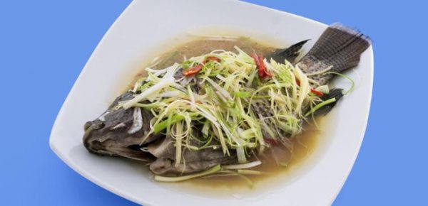 10. mon ca ro phi hap hanh gung 600x290 - Top 15 món cá hấp thơm ngon, thịt mềm ăn một lần nhớ nhiều lần