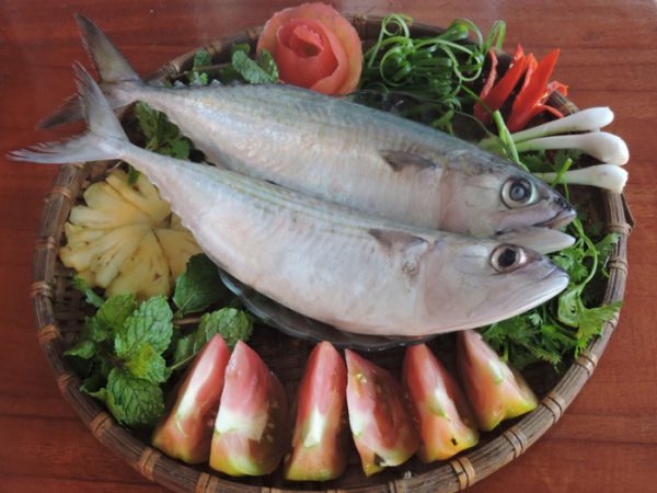 13. mon ca bac ma hap hanh 600x450 - Top 15 món cá hấp thơm ngon, thịt mềm ăn một lần nhớ nhiều lần